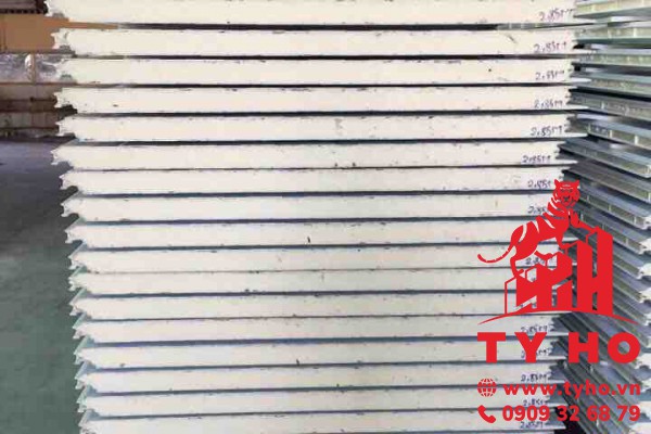 Tấm Panel PU 3 lớp