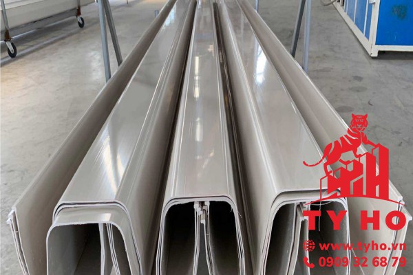 Máng xối nhựa PVC