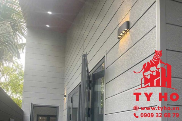 Tấm ốp vách Ultra Panel AZ100 - “Chiếc áo giáp” siêu nhẹ, siêu bền cho mọi công trình hiện đại