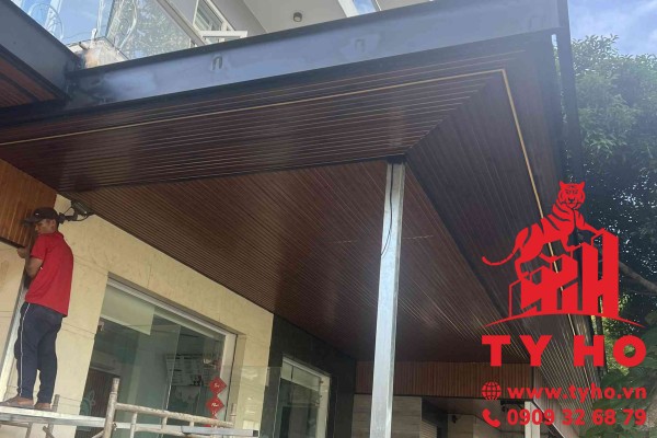 Vật liệu trần tôn cách nhiệt PU - Bí kíp hạ nhiệt công trình giữa nắng nóng 40 độ