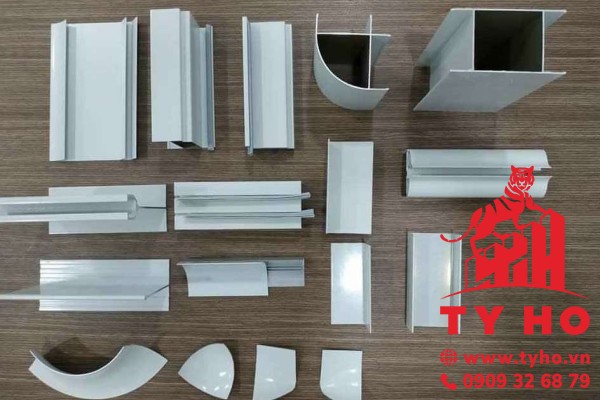 Phụ kiện nhôm vách panel - Lựa chọn thông minh cho thi công chuẩn sạch