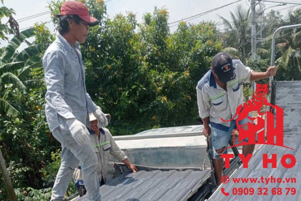 Bứt phá hệ mái cao cấp với tôn giả ngói 3 lớp đỉnh cao, đẹp tinh tế