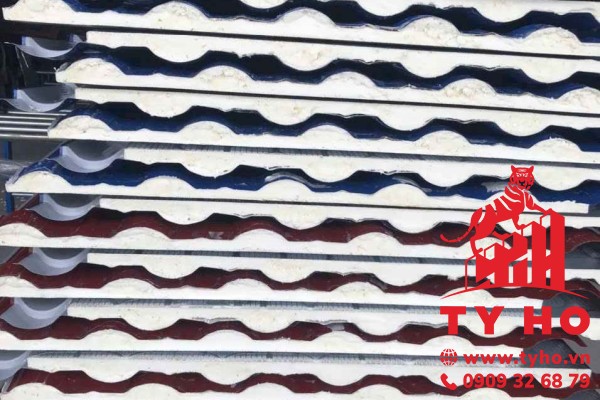 [2026] Mua tôn giả ngói cách nhiệt ở đâu uy tín, chất lượng, giá hợp lý